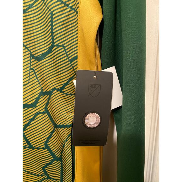 Portland Timbers MLS Pullover NWT Size Medium 10/12 - Picture 5 of 7